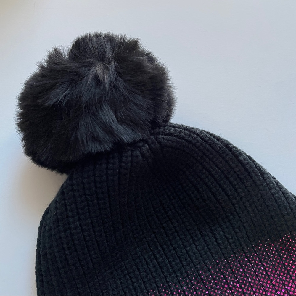Jocelyn NWT Black Hot Pink Metallic Faux Fur Beanie Winter Hat - Picture 2 of 6
